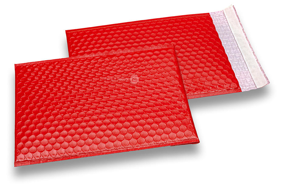 Buste imbottite in lamina metallica lucida rosso