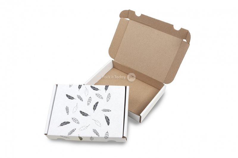 Scatole postali stampate - piume nere
